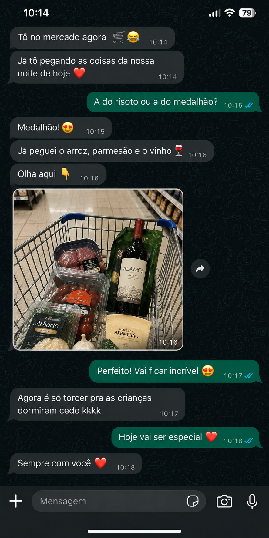 Conversa de casal durante as compras para o jantar